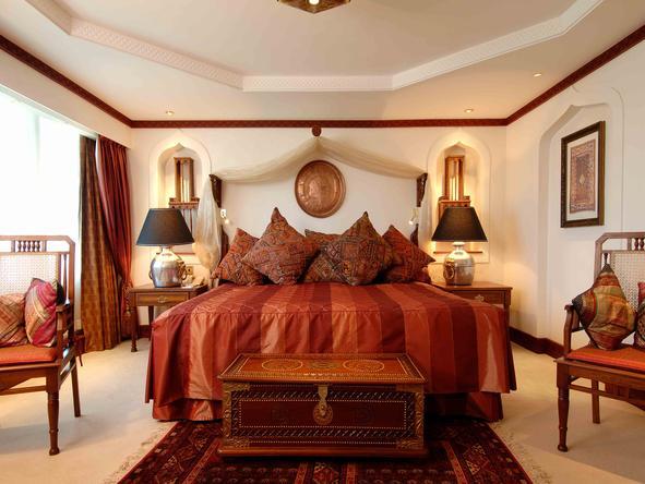 Nairobi Serena Hotel - Bedroom1